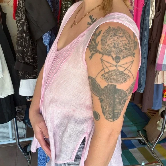 Calypso St. Barth Light Pink Linen V-Neck Tank - Picture 1 of 2